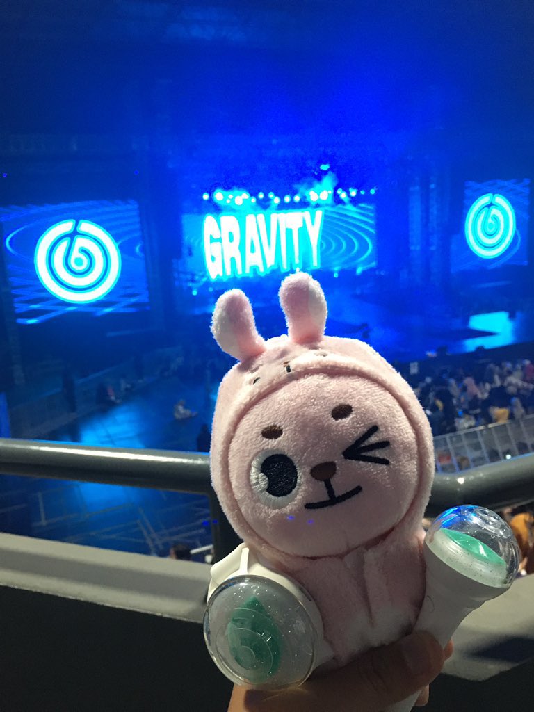 VVONPIL6's tweet photo. Ini tahun kelima aku rayain anniv uri superband, berawal kenal Day6 di era Remember Us, hype first comeback sekaligus nonton konser!!😭🫶🏻
Makasi banyak buat semua kenangan indahnya, sayang kalian!!🫶🏻🫶🏻🫶🏻
#8YearswithDAY6 #DAY68thAnniversary
#데이식스의_8번째_페이지 #DAY6_8th_Page https://t.co/DShFGF7mhb