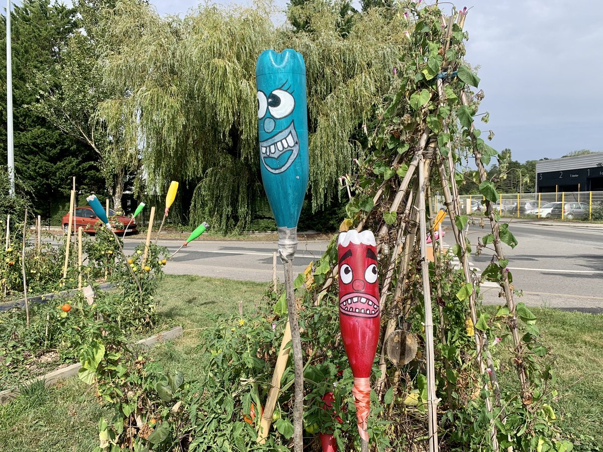 Comité 21 GrandOuest (@comite21ouest) on Twitter photo 🎬 Clap de fin pour les étapes 3 & 4 du Parcours #RSE & IMPACTS + ! La journée s’est terminée sur une visite du parking renaturé de l’Esat Les Iris 🌱
Merci à <a href="/Adapei44/">Adapei de Loire-Atlantique</a> pour leur accueil.
Merci également à tous les participants !
#RDV aux prochaines étapes… 🙌 🎬 Clap de fin pour les étapes 3 & 4 du Parcours #RSE & IMPACTS + ! La journée s’est terminée sur une visite du parking renaturé de l’Esat Les Iris 🌱
Merci à <a href="/Adapei44/">Adapei de Loire-Atlantique</a> pour leur accueil.
Merci également à tous les participants !
#RDV aux prochaines étapes… 🙌