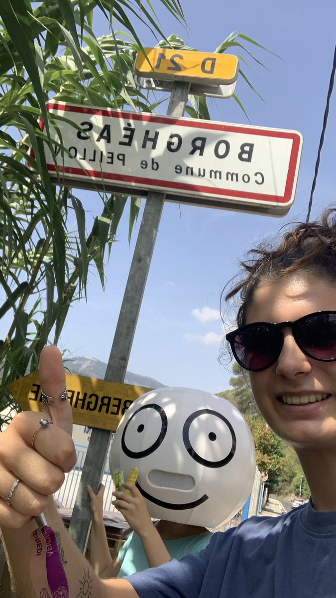 EstLGADDICTION's tweet photo. 🚗 À #Peillon et #Roquebilliere ! 

🚦 Dans le haut et moyen pays aussi, les équipes mobiles @GADDICTIONfr véhiculent de belles valeurs, luttent contre les dangers de l’alcool et des stupéfiants  sur la route et invitent aux comportements responsables. https://t.co/m2zlI2nfBS