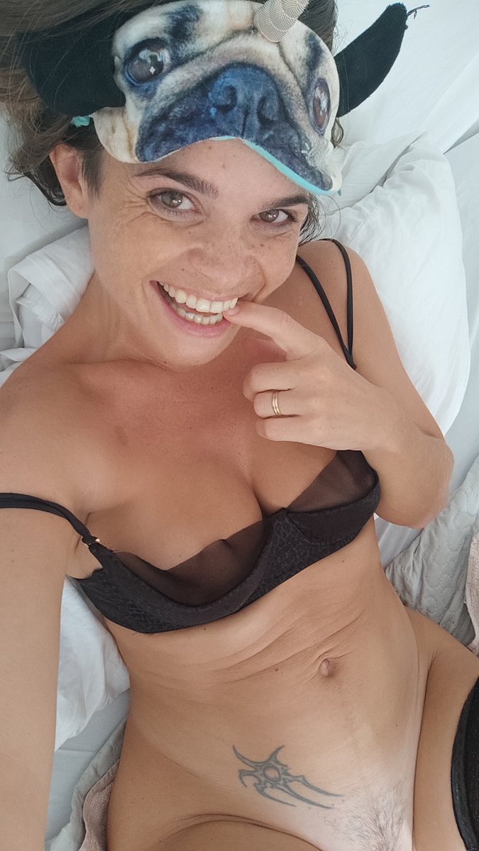 XXnadonaXX's tweet photo. C'est moi! Une TDS qui aime son métier et passe de bons moments avec ses coquins et soumis !
Mélange de sexe et d'humour, c'est ma combinaison PRÉFÉRÉE https://t.co/8QhuYWuWav