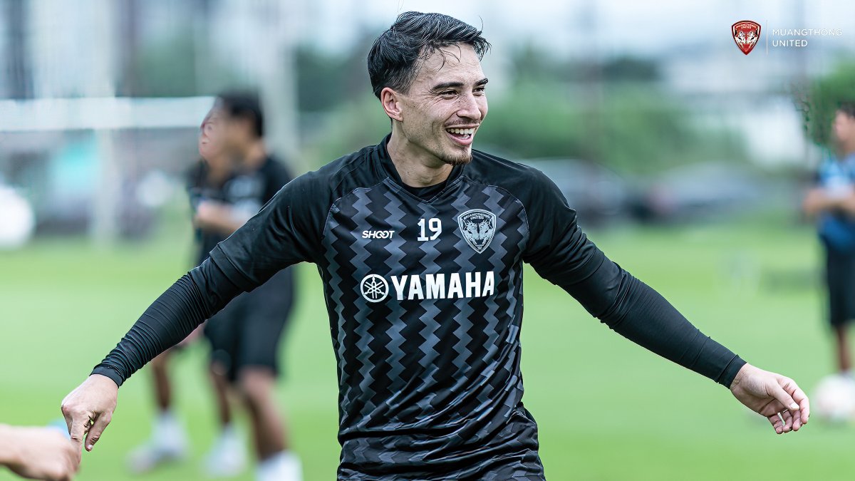 MuangthongUtd's tweet photo. TRISTAN DO 🇫🇷🇹🇭
#FootballThai #บอลไทย https://t.co/DSxmZVusoa