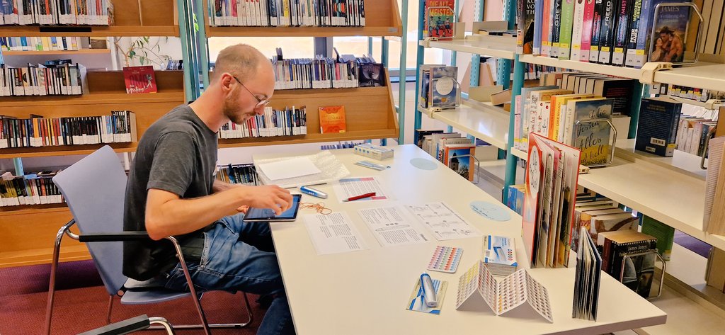 "Ich wusste es wird romantisch“.🙂 Recht hatte er, der Teilnehmer des „Kreativtag - analoge und digitale Leseförderung“. Beim Speed-Dating wurden erste zarte Kontakte mit neuen Lese- und Medienformaten geknüpft. Dates mit Edurino, Tellimero, AR &amp; Co. sind dringend zu wiederholen.