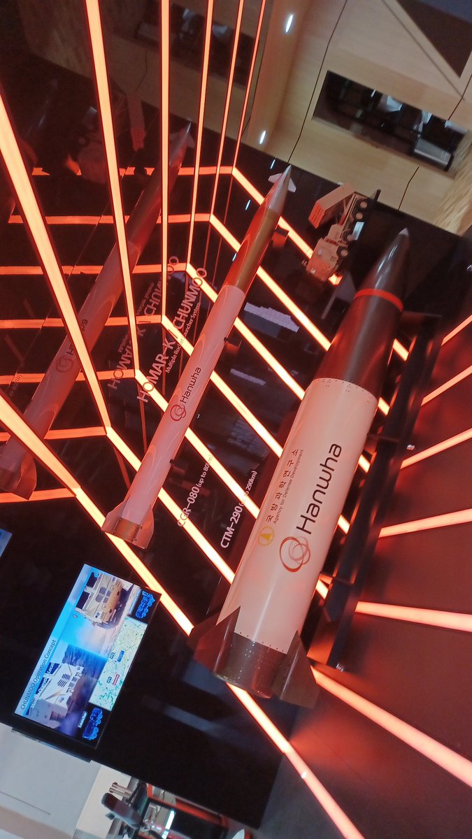 outofthehook's tweet image. - صواريخ راجمة الصواريخ الكورية K239 Chunmoo من معرض #MSPO2023 في بولندا
-