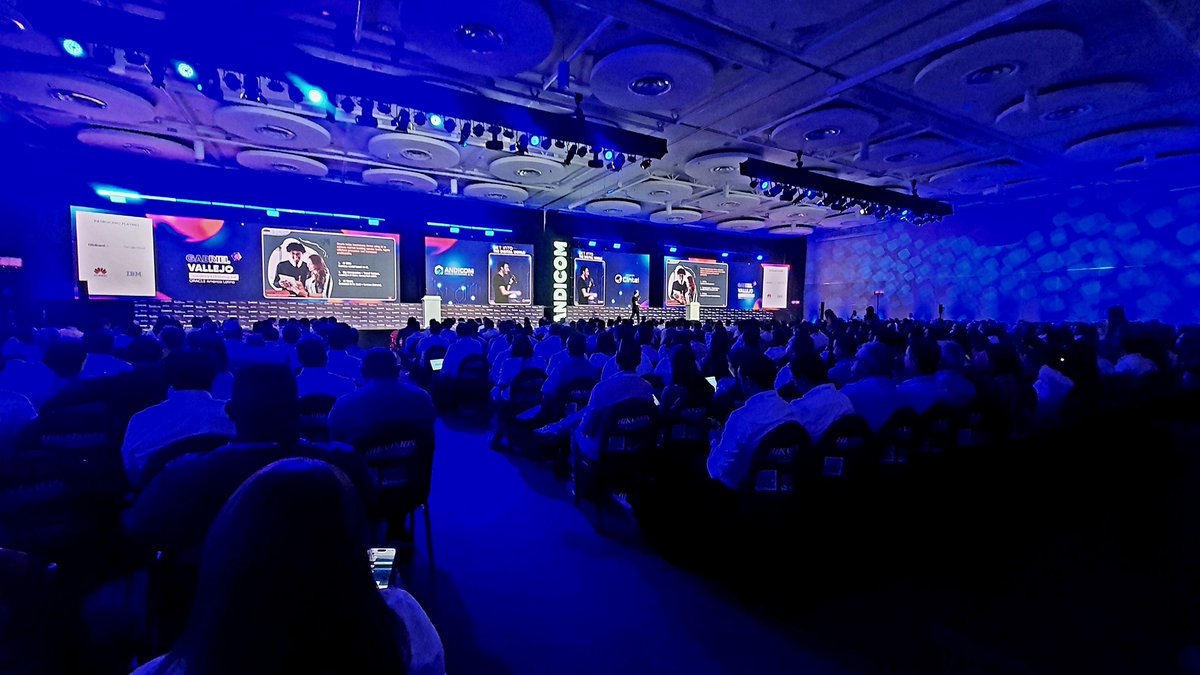 Hub de Innovación y Desarrollo tweet media