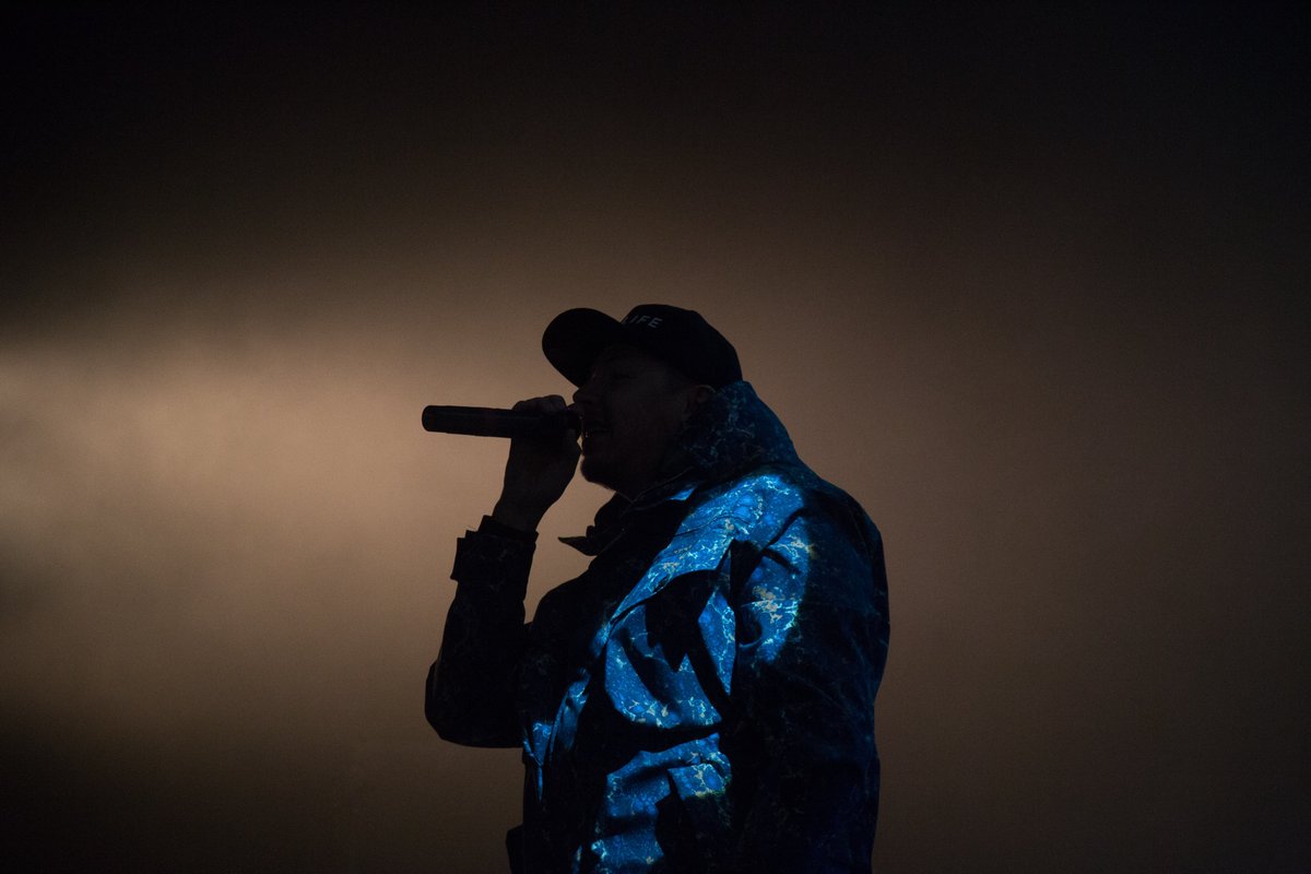 gagasifm's tweet photo. On tonight's #LocalTriplePlay we've got:
1. MchiQuesta -Wait 4u! ๐ฅ๐จ
2. Nature-Boy DJ - Pull Up ft MiGGY & King Dubula
3. Lil Sub - Seng'bonile
(Image: sourced from unsplash)
Hit us up in the comment's section with which track you think is the dopest. https://t.co/QED04EaZDH