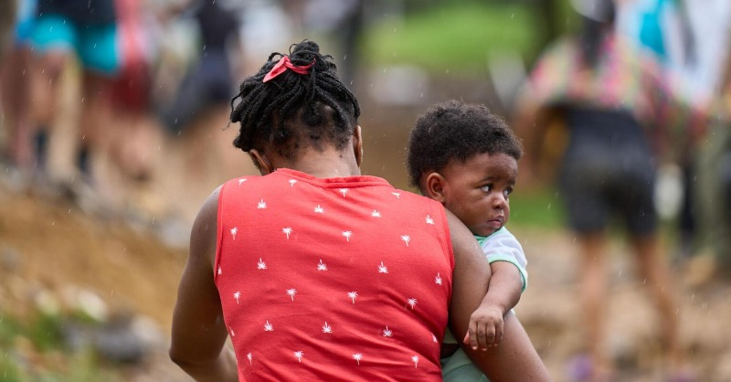 unicefchief's tweet photo. 1 in 4 people on the move in Latin America and the Caribbean is a child.

Violence, instability, poverty and climate change are pushing children in the region from their homes.

@UNICEF calls on governments to provide safe spaces and services for children. #AChildIsAChild