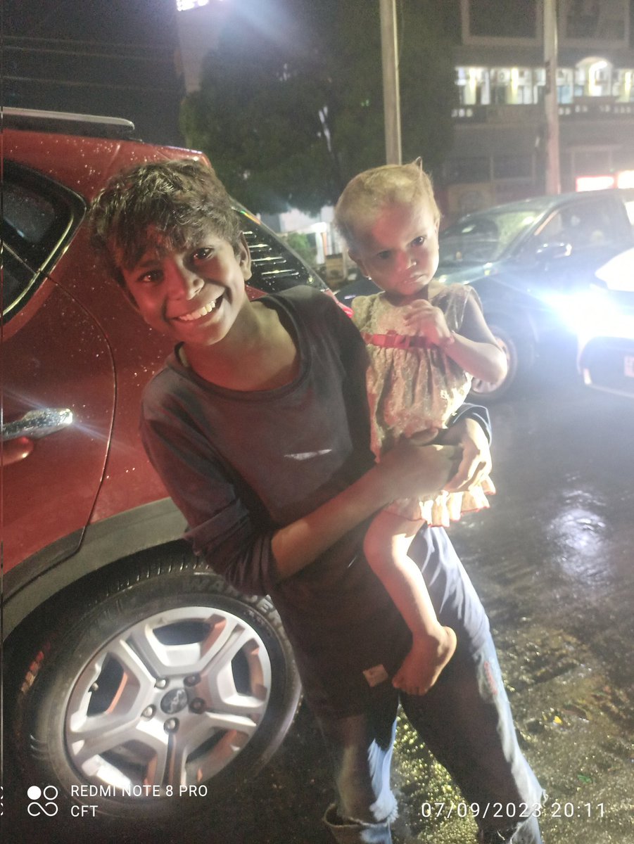 (urgent)Please look to the matter at Orange City hospital Square khmala square. Girls look like from higher class.