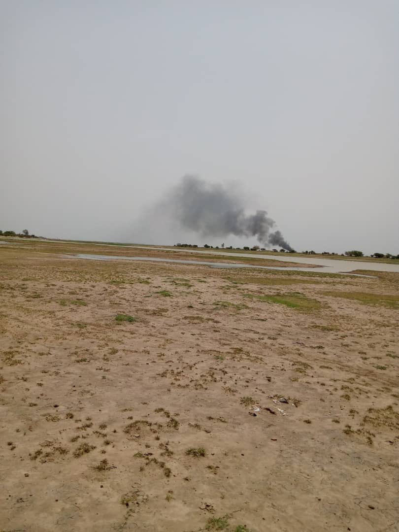 Wamaps_news's tweet photo. #Mali 🇲🇱 | 07/09 Attaque terroriste sur le fleuve #Niger (cercle de #Rarhous - #Tombouctou / territoire Katiba Gourma).
Un bateau de la Compagnie malienne de Navigation (#COMANAV) a été ciblé.
🔴 Bilan provisoire de plusieurs morts.
⭕ Dégâts matériels importants avec incendie du moteur.