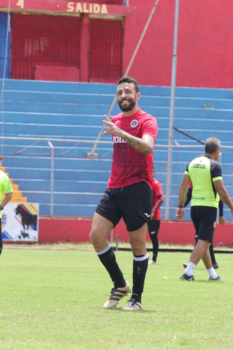 caiomancha9's tweet image. Todo sucede en el tiempo de Dios. ¡Gratitud!

Tudo acontece no tempo de Deus. Gratidão! ✨️

#DaleFas 🔴🔵🐯 #CaioMancha9 #CM9 #ElSalvador