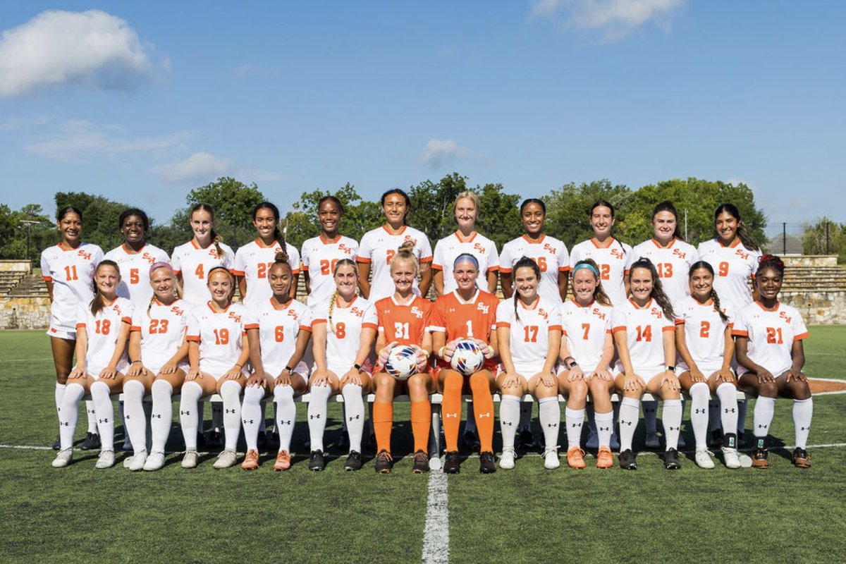 MorrisCydni's tweet photo. Please support Sam Houston tonight! This staff &amp; team have been a tremendous support system for us. 💚🙏🏽 Pregame they are doing a moment of silence for Cyd &amp; will stand up during the 24th minute clapping. The game is on ESPN+ at 7:30pm CT. #C2BG4C #24 #cydonmymind #LLC💚 https://t.co/AVBs2tUkC1