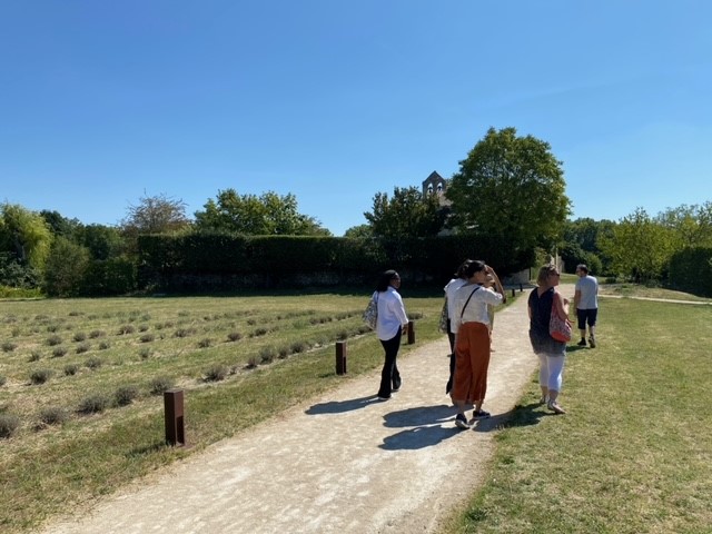 AlpesProvence04's tweet photo. ✅L'AD 04 et ses partenaires, notamment le Groupe Territoire de Provence, organisent aujourd’hui une immersion pour les Agences de voyage en Haute-Provence☀
Une expérience inoubliable pour savourer les saveurs et les traditions qu’offrent les #irresistiblealpesdehauteprovence https://t.co/DI18o86Ipw