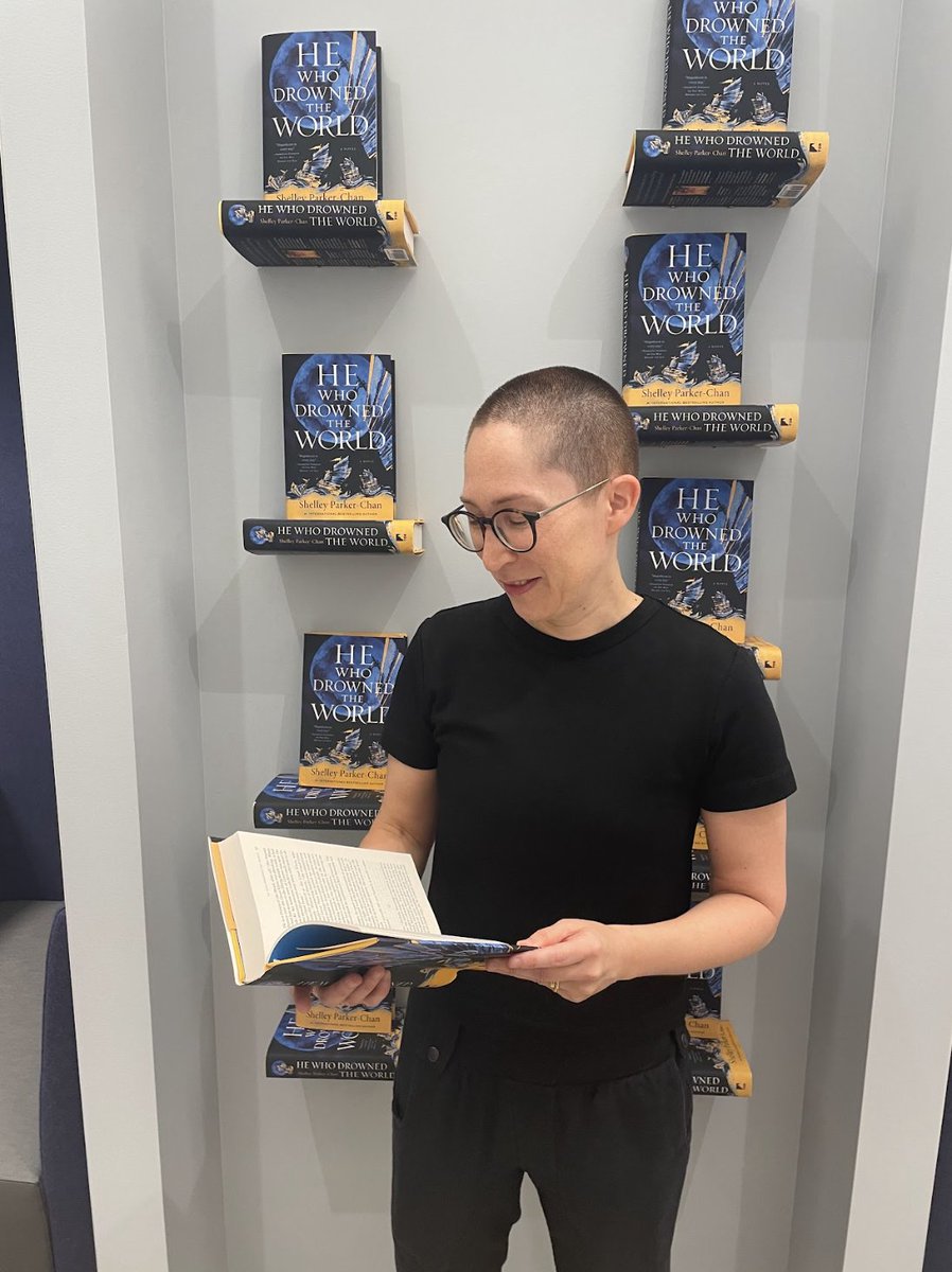 We love it when authors come to visit, and we are SO happy we got the chance to meet <a href="/shelleypchan/">Shelley Parker-Chan</a> in person to celebrate the release of #HeWhoDrownedtheWorld!!! Thanks for stopping by, Shelley!! 🥰🌊