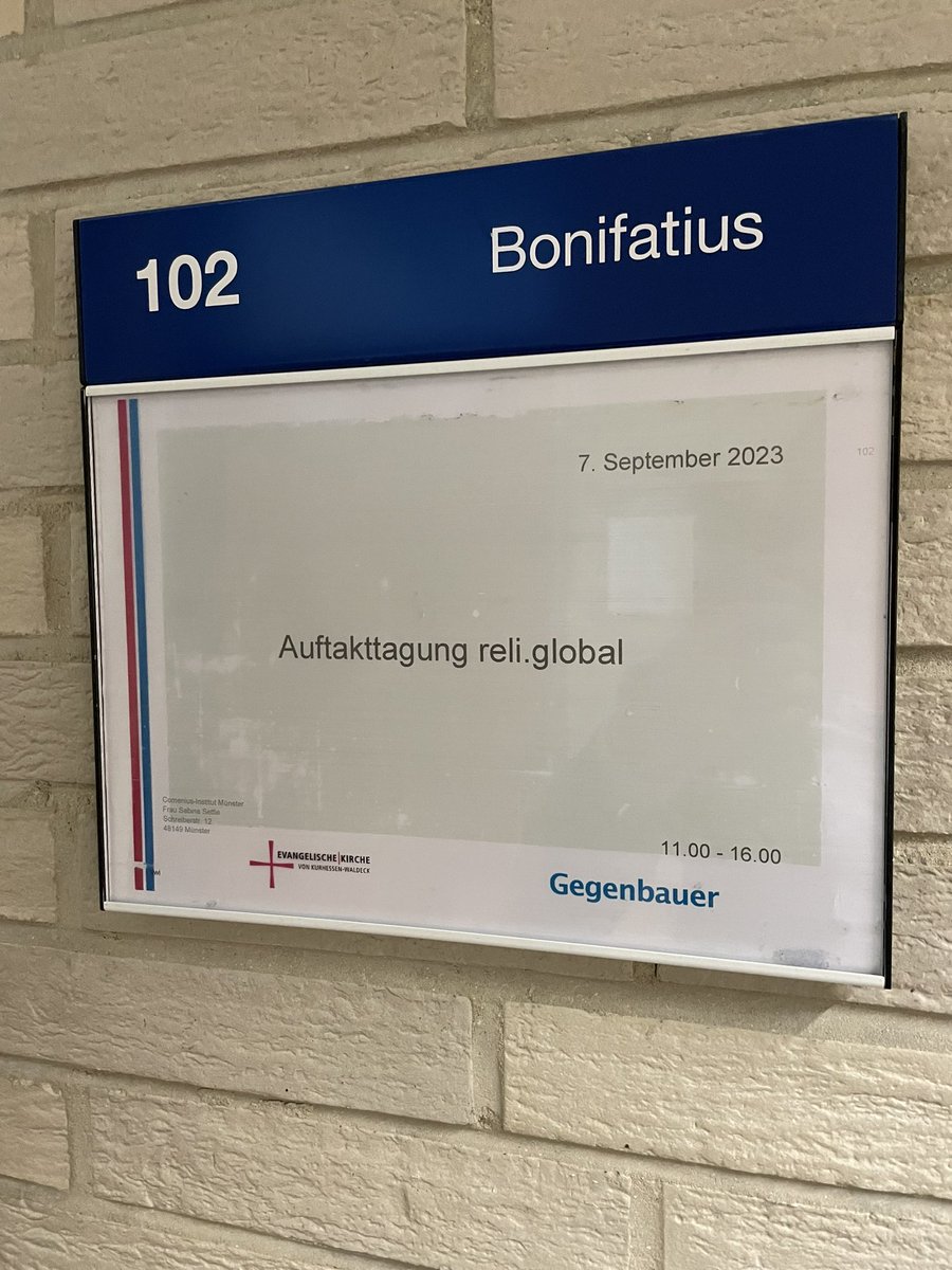 reledu_media's tweet photo. Heute bei der Auftakttagung zu #reliGlobal u.a. mit @Bianca_goes_eu gewesen! Es wird spannend!
#brotfuerdiewelt #bne #globaleslernen #relilab https://t.co/CBBrRJkvUE