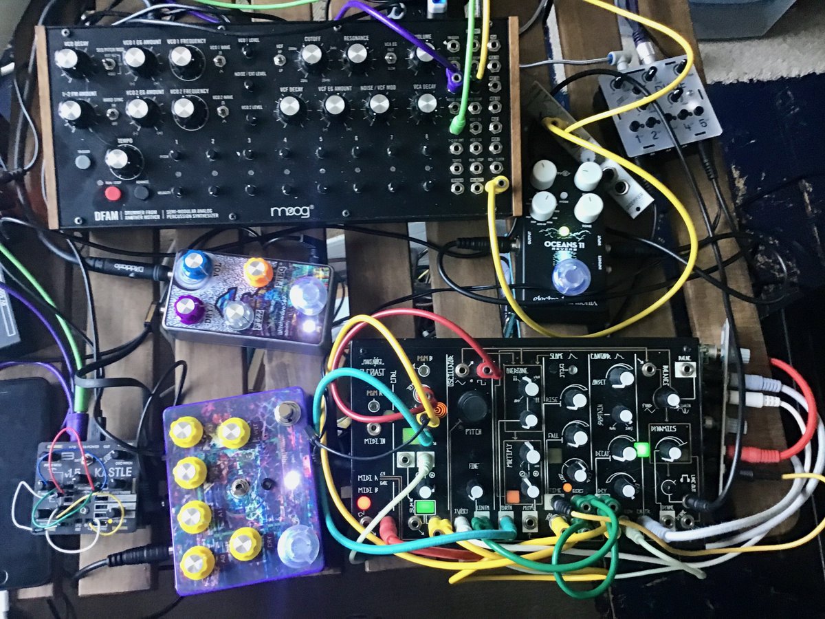 Performing with Cath Roberts @brakimprov this coming Saturday 9th Sept @waterintobeer. Will be using @moogmusicinc #MoogDFAM, Glowfly #episodes #glitchwave567 @bastlinstrument #Kastl