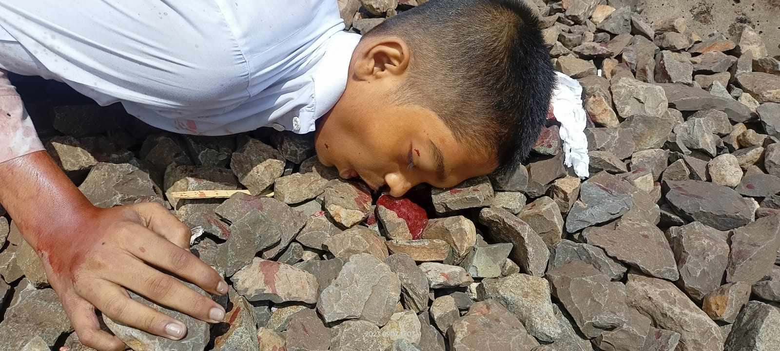 কালিয়াকৈরে ট্রেনের ধাক্কায় কিশোর নিহত