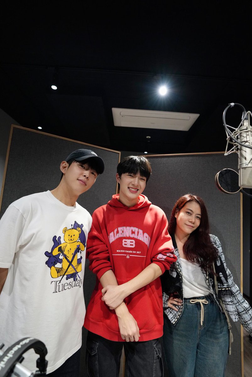 การร่วมงานกันครั้งแรกของนุนิวและคุณพอลคิม รอติดตามเลยค่าาา วอน.ตื่นเต้นละ 🥹

#NuNewxPaulKimSoon