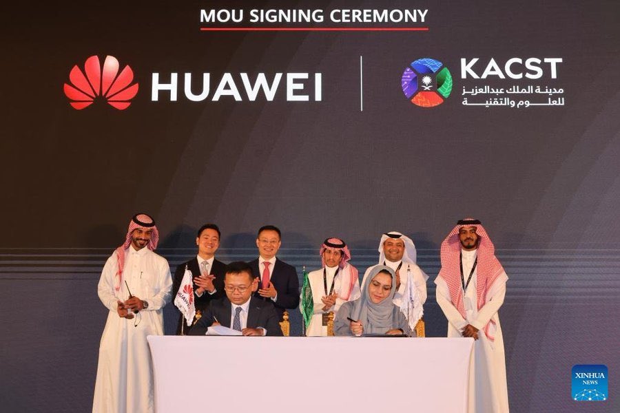 S.L. Kanthan tweet media