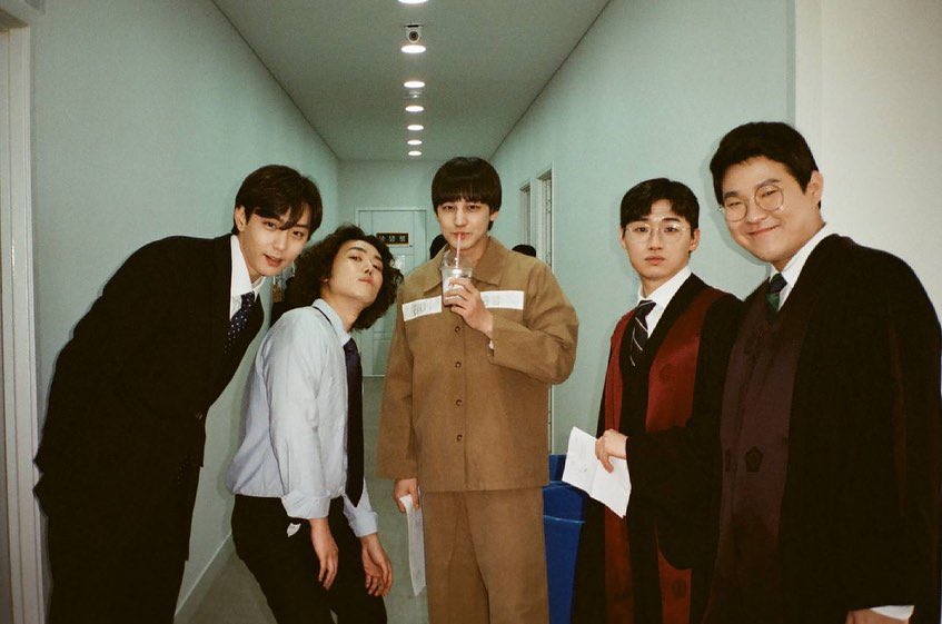iykmhb's tweet photo. 가을이 다가오니
로스쿨이 보고 싶어지는군요 ....
선선한 날씨에 로스쿨은 진리야🥹 https://t.co/obWp4CxYMb
