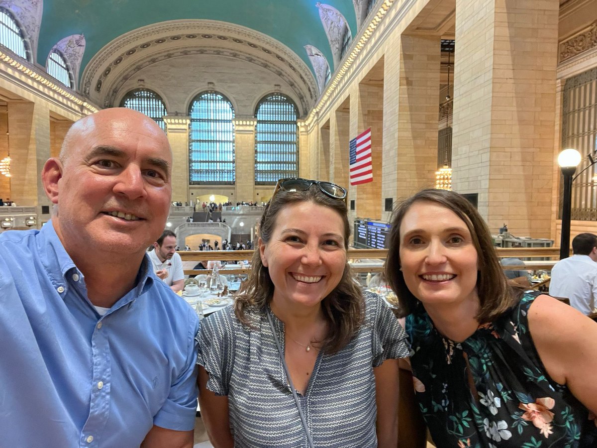 MartyWorks's tweet photo. Great to be spending time with my @nutanix team mates this week! https://t.co/K5rUxYNaSz