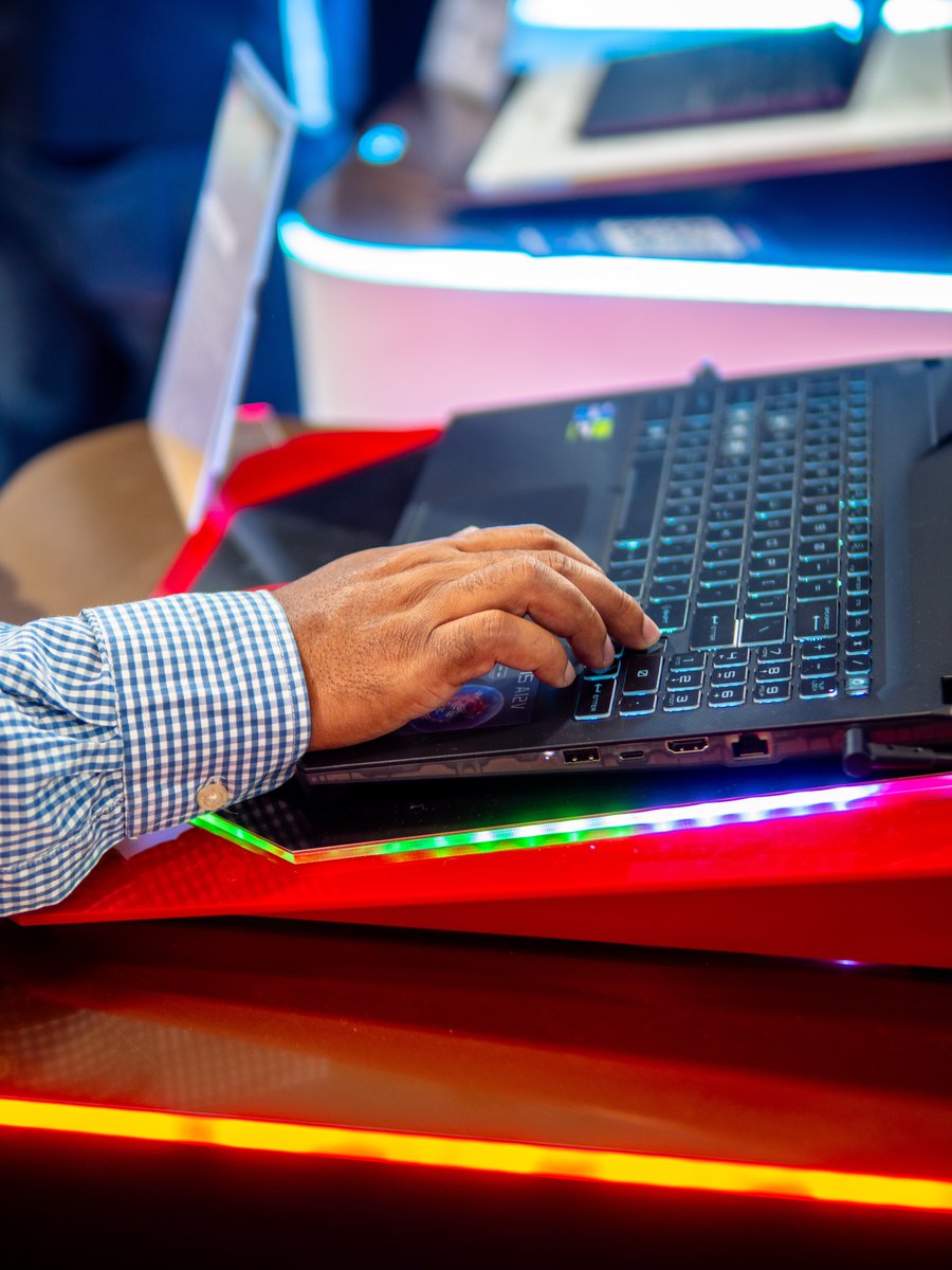 Rectron's tweet photo. MSI are showcasing some powerful tech at #RectronSummit

MSI's team are on sight to provide live demos, and expert insights while showcasing stunning displays and lightning-fast processors.

#TechSummit #ICT #Tech #AI #Future #MSI #Laptop https://t.co/L4KQWTlYUN