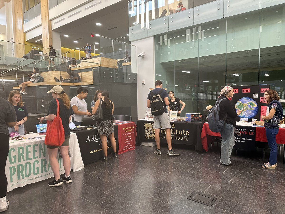 UofLIntlCenter's tweet photo. We had a great time at our Fall Study Abroad Fair yesterday!! Thank you so much to all of the program providers and thanks to all of the Cardinals that stopped by!! 🗺️🤩

If you missed us yesterday, don’t worry!! You can make an appointment with us here: https://t.co/okV8fo673j https://t.co/4hvJdriS6S