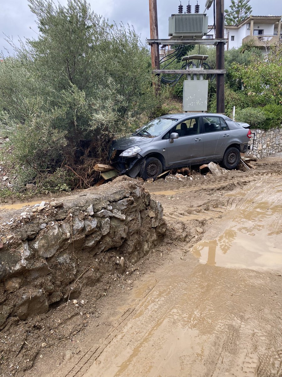messing01's tweet photo. #skiathos #warzone https://t.co/KAikIHY6wx