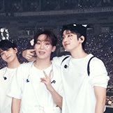 wwlake's tweet photo. 어제는 승관이가 원우 볼콕 ♡ 
오늘은 원우가 승관이 볼콕 ♡ https://t.co/bvmTI8BNhX
