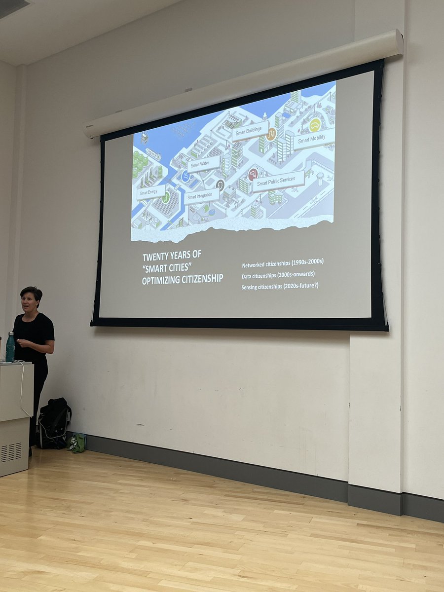 Alison Powell delivering the final keynote presentation for The Synthetic Conference on optimisation of urban space through technology. #syntheticcity2023 @dcu @DCU_SoC @HumanitiesDCU @ECREA_eu