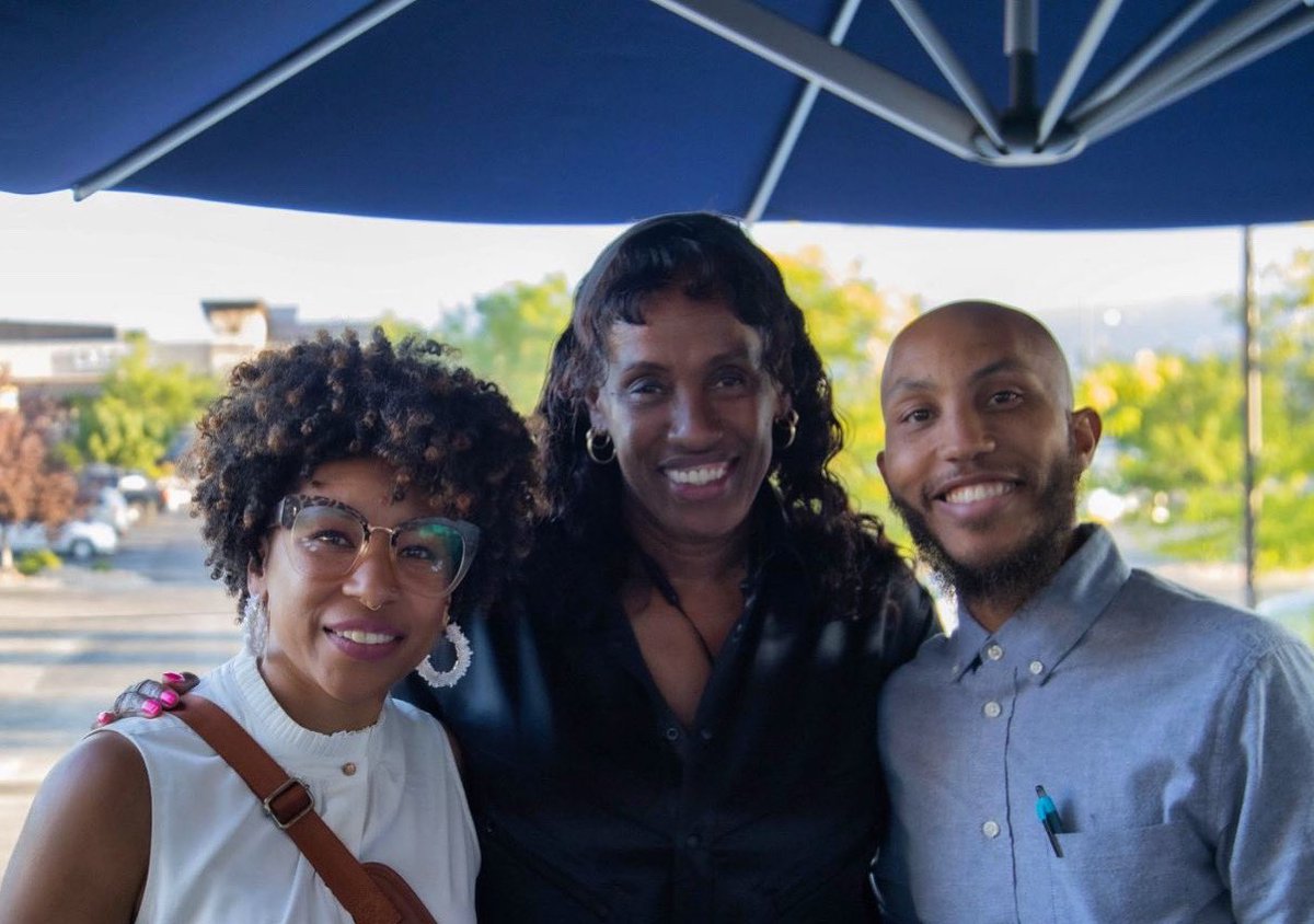 TheReminders's tweet image. #tbt a couple of weeks ago, private VIP dinner with #JackieJoynerkersee for #Scwcc 🏅