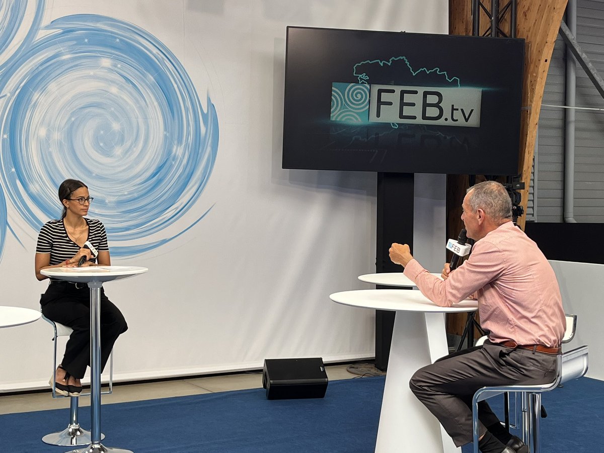 Niji_Digital's tweet photo. [#FEB2023] Notre dernière prise de parole sur la #FEBTV au cœur du Village pour débriefer de nos plénières alliant #TransfoNum et Transition énergétique mais aussi expliquer notre démarche #RSE. Avec @HuguesMeili https://t.co/HnEsDGCSqm