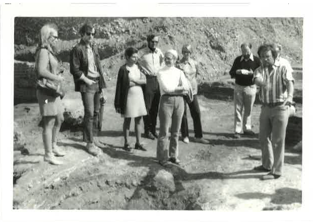 ARCENational's tweet photo. As we continue our 75th Anniversary commemoration, we must mention one of ARCE’s greatest offerings, fellowships.Learn about our fellowships via this link: https://t.co/I3QkwBERwA
#ARCE75 #Fellows #Fellowships #Anniversary #ARCE #Egypt
Photos: 1971-72 Fellows Orientation https://t.co/9toQ2rySZz