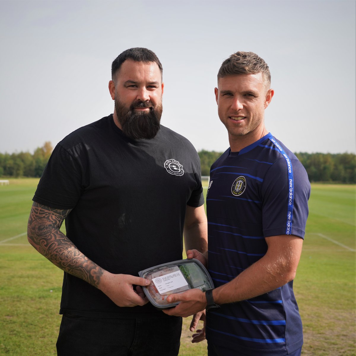 HarrogateTown's tweet image. 🍽 We are delighted to be working alongside @microkitchenltd who will be supplying healthy meals for our first-team squad moving forward