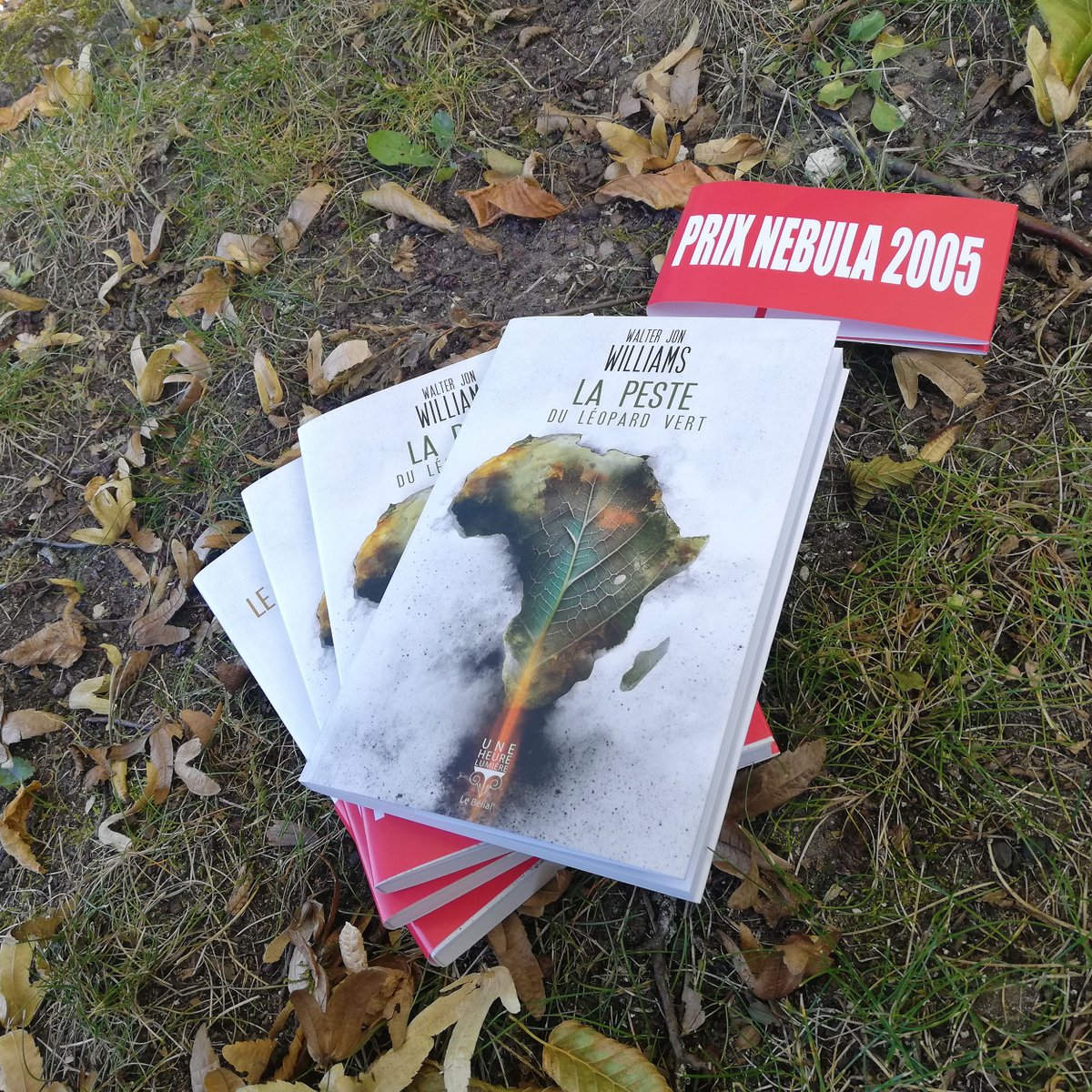 lebelial's tweet image. ⚡ “La Peste du léopard vert” de Walter Jon Williams (trad. de Jean-Daniel Brèque, couve. d&apos;Aurélien Police) sort dans tout pile deux semaines, et la précommande est maintenant enfin ouverte !
👉 belial.fr/legacy/a/walte…