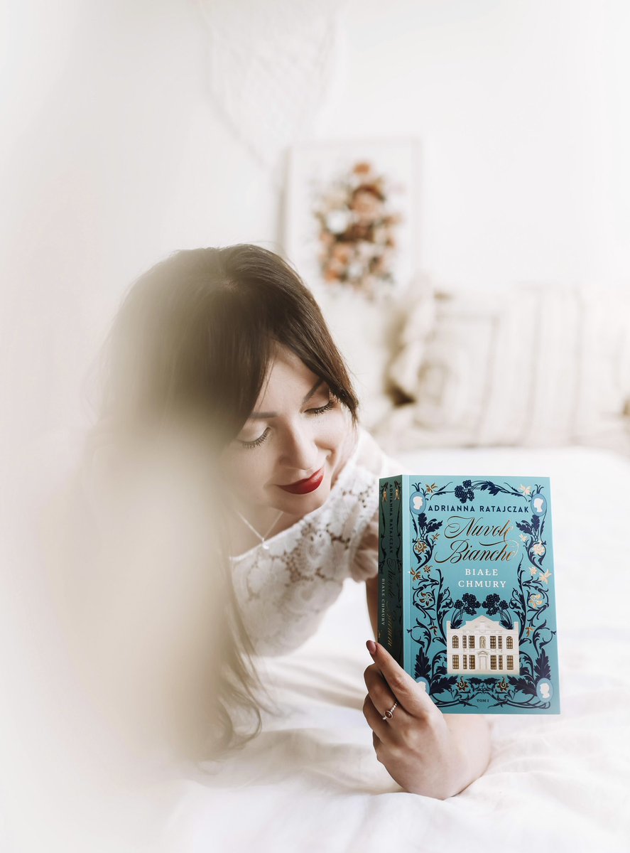 #readlist2023pl 

Wyborna lektura, pierwszorzędnie napisana, inteligentna, z przewspaniałą główną bohaterką o szerokich horyzontach, borykającą się z ograniczeniami narzuconymi przez epokę, w której przyszło jej egzystować. Jestem pod niewyobrażalnym wrażeniem! 

#książka