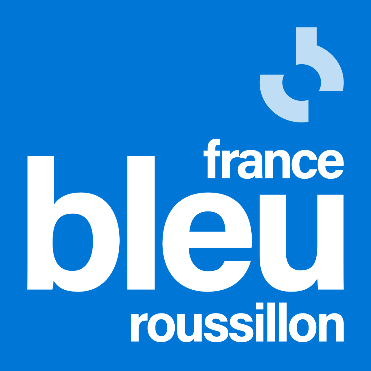 cciperpignan's tweet photo. Ce 8 septembre, 16h/18h, sur @bleuroussillon découvrez les coulisses du @FPerpignan
Au programme : interviewes des organisateurs, #photographes #commerçants exposants, #partenaires de Françoise Huguier, marraine du #OFF2023, de Jean-François Imbernon et Jean Paillarès ! https://t.co/K4HmmcqEJT