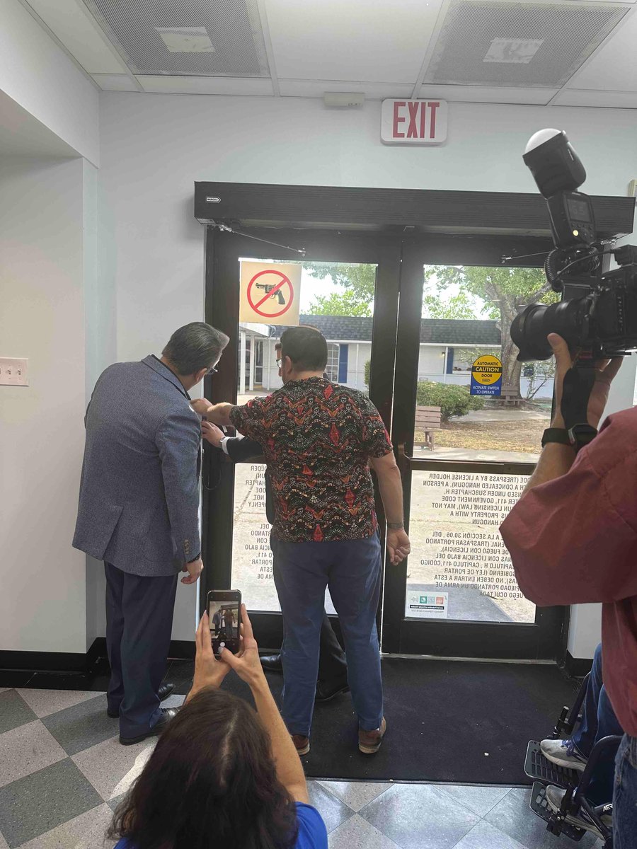 Alexander Jewish Family Service tweet media