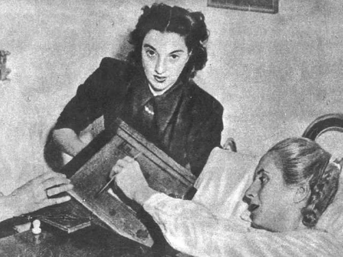 Lilipaponet's tweet photo. 🗓️ 7 de Septiembre de 1947 

Sanción de la Ley del Voto Femenino en Argentina  

"Las mujeres pueden y deben votar" 

Evita Eterna ❤️ https://t.co/awYHtHY2zW