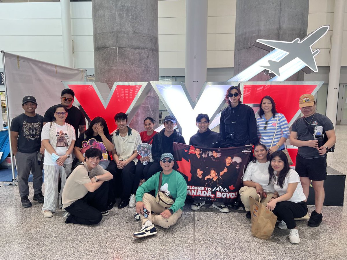 #BGYO | Touchdown Toronto 🇨🇦 It was a loooong flight ✈️ to get here but meeting our ACEs in Canada made the journey worthwhile!

We are excited for you 1MX!
🎟️ Via <a href="/Ticketmaster/">Ticketmaster</a>
🎫 bit.ly/4618Nay

#1MXToronto #1MX