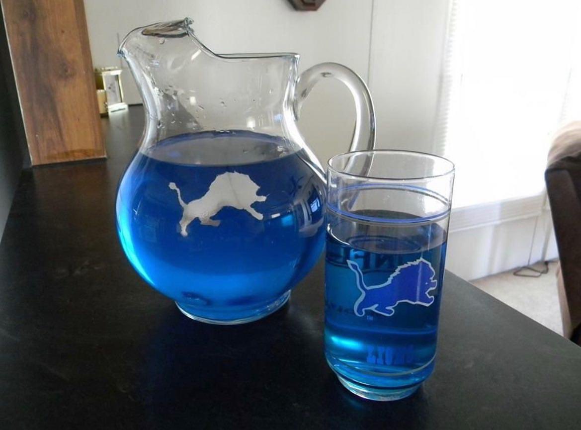 hendu442's tweet photo. Yep I’ll drink it https://t.co/hnXVnH355b