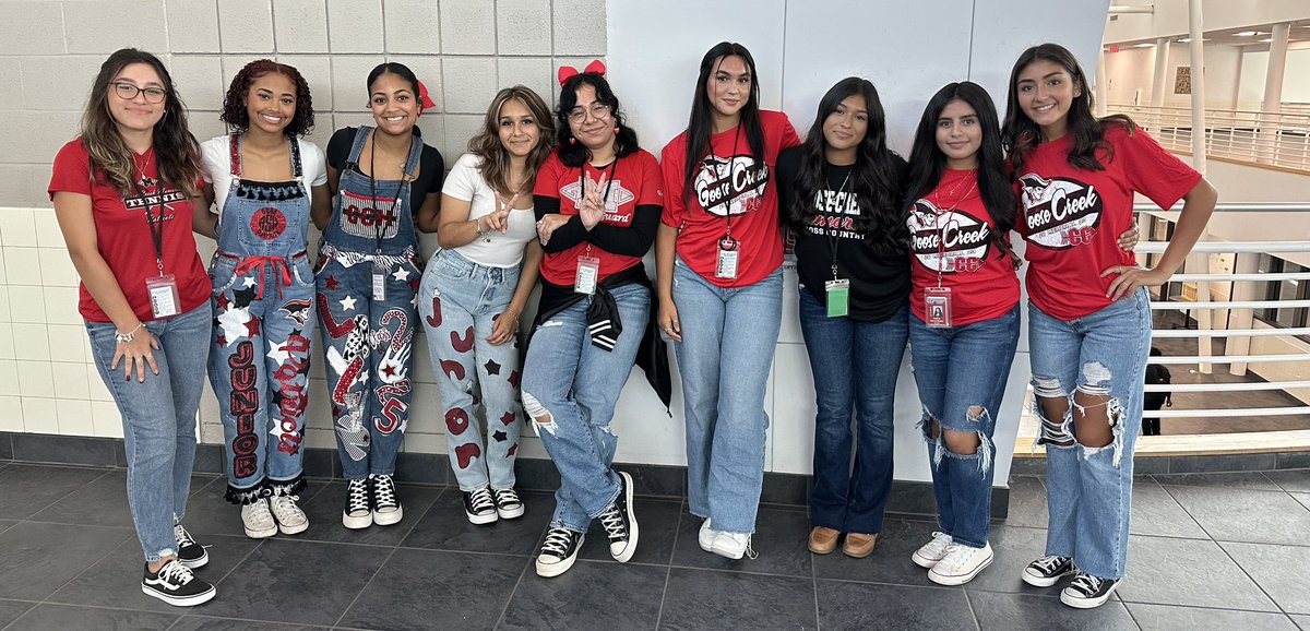 AVID Goose Creek Memorial (@avid_gcm) on Twitter photo The <a href="/gcmhspatriots/">GCMHSPatriots</a> Class of 2025 is rockin’ that denim just like the Patriots will rock the Bulldogs! #gcgiants #gcmunited #classof2025 #DenimandOveralls The <a href="/gcmhspatriots/">GCMHSPatriots</a> Class of 2025 is rockin’ that denim just like the Patriots will rock the Bulldogs! #gcgiants #gcmunited #classof2025 #DenimandOveralls
