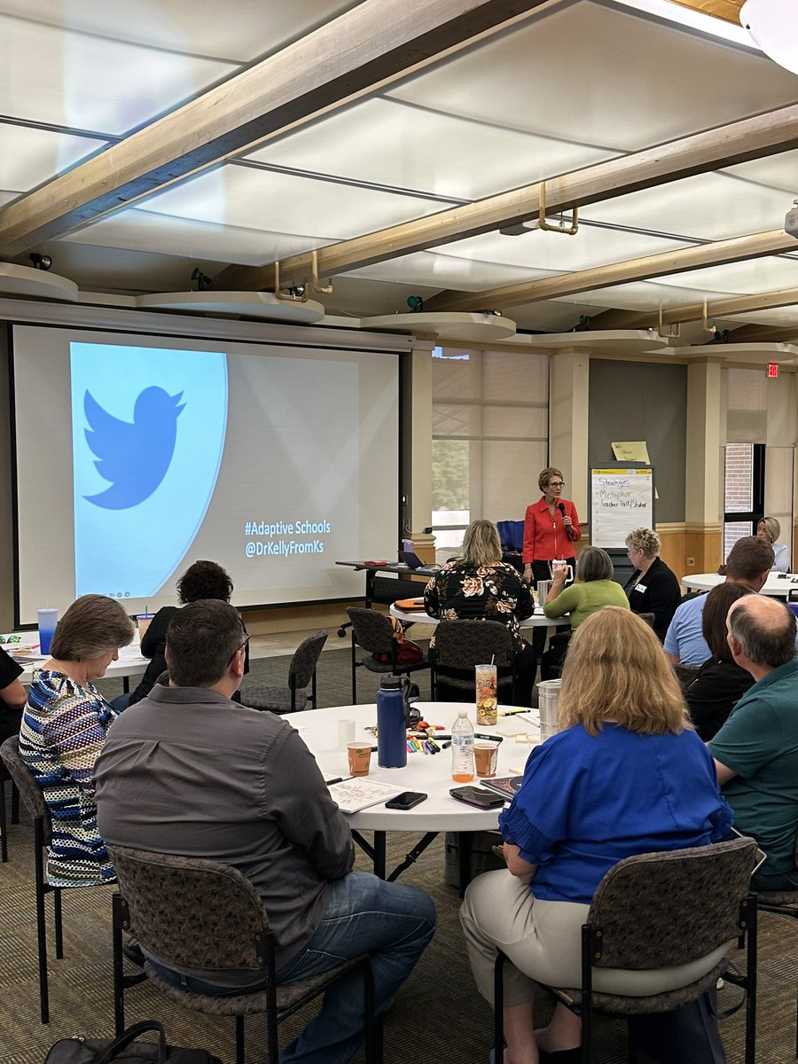 Larry Lyder tweet media