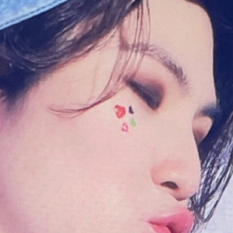 woozimedia's tweet image. woozi’s little fit details today💗