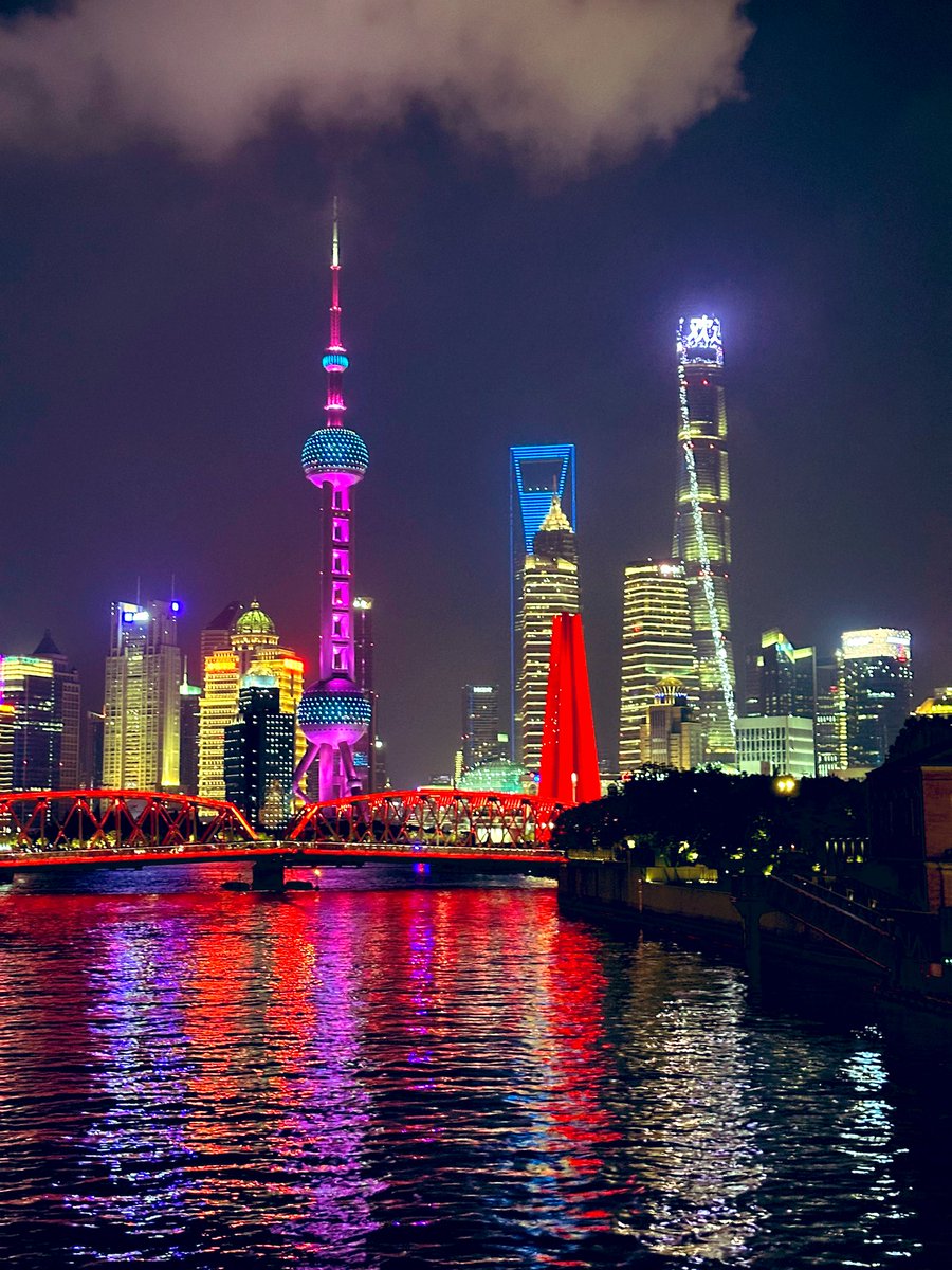 solarspring13's tweet photo. #Shanghai https://t.co/osW45AUGm9