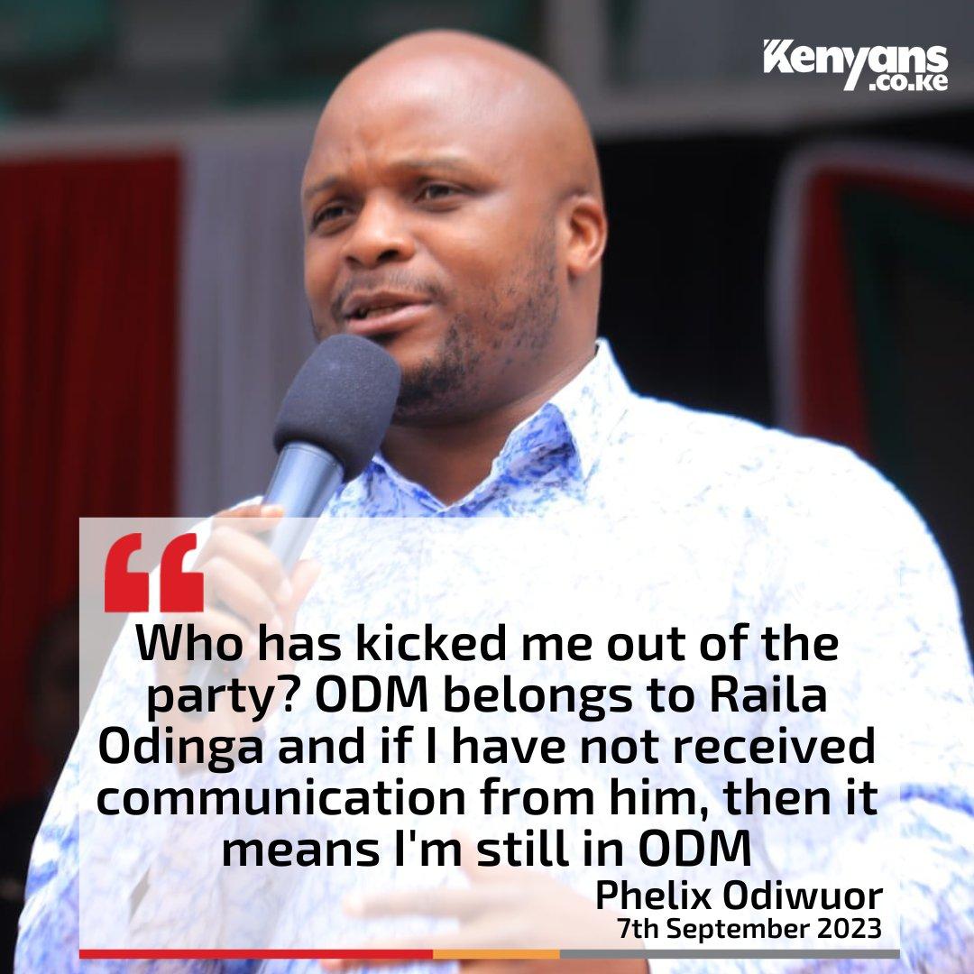 Hello Jalang'o stop the sarcasm, simping,Resign and seek Langata constituency re-election on UDA or independent candidate

Kimeshakuramba bruh

Good thing you have acknowledged that ODM is Baba Raila Odinga's property