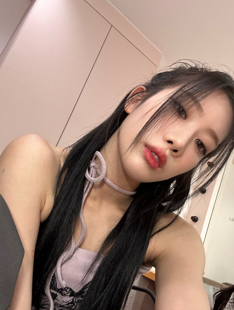 lippiehour's tweet photo. #KIMLIP #김립 https://t.co/MUBXSq7GOF