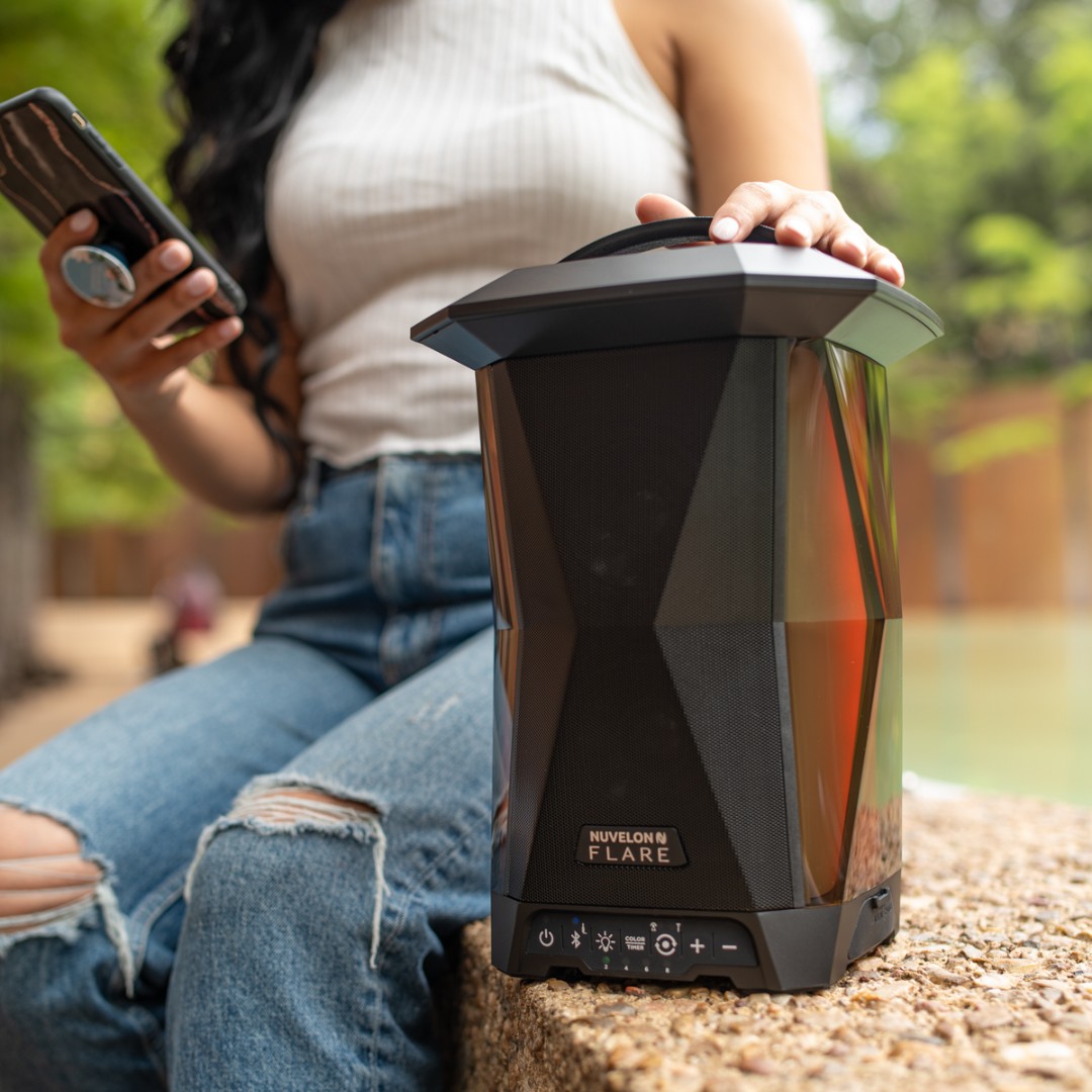 nuvelontech's tweet image. What songs are you adding to your weekend soundtrack? Share your top picks! 🎶 #WeekendPrep #SoundtrackToFriday