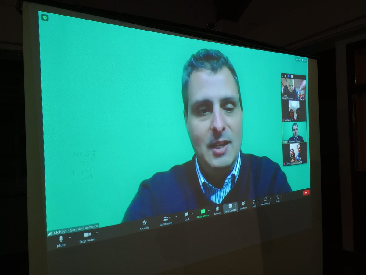 germanlanfranco's tweet photo. #CapacitaciónDocente en el uso de Mobbyt
#EdTech #NuevosParadigmas #AulasInnovadoras #IA #Educacion https://t.co/tr7RaHlC5T