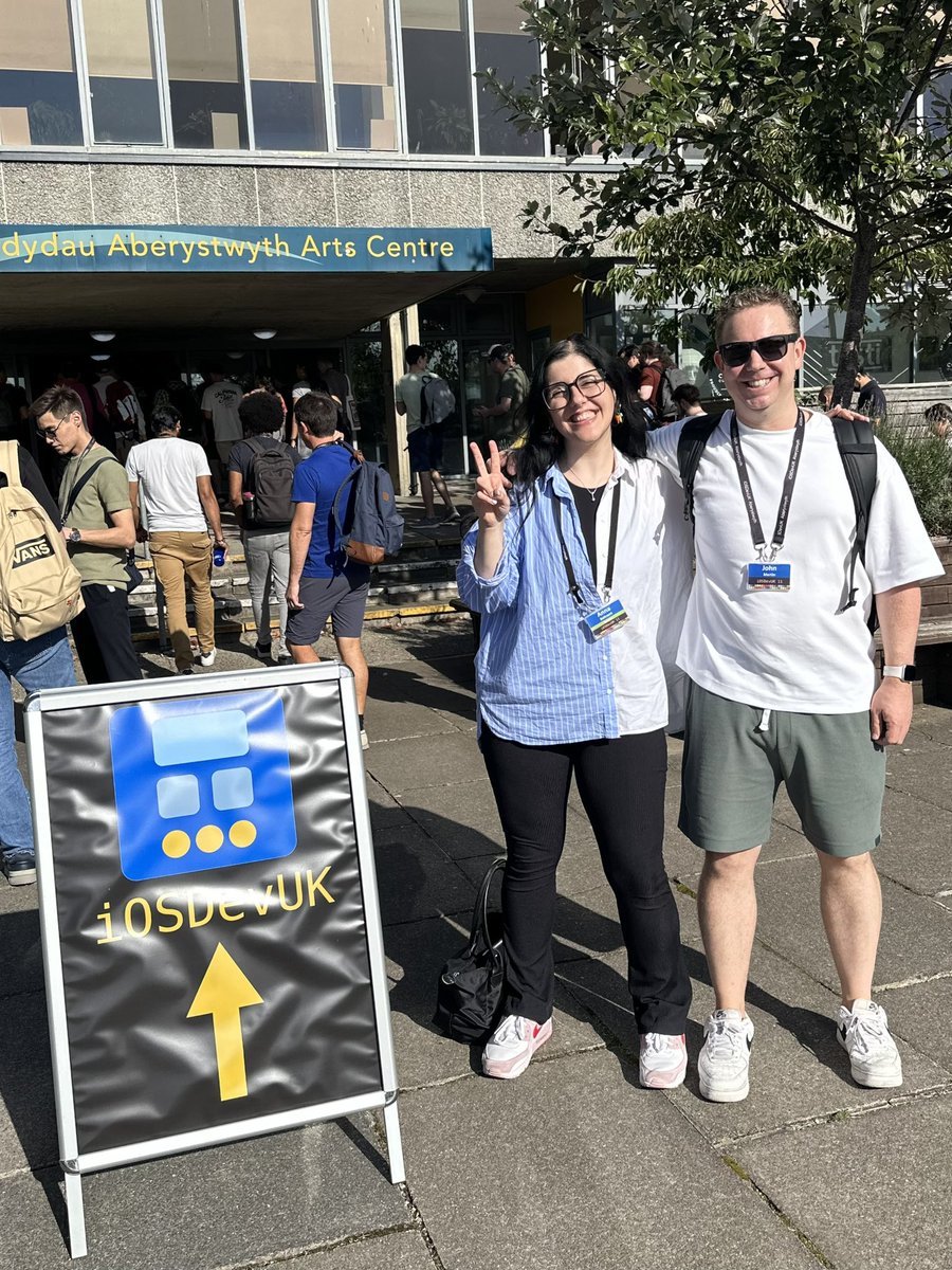 martinsoft's tweet image. Mini #iOSDevUK photo dump :) first time in Aberystwyth was great! 👌🏼 Didn’t expect a mini-heatwave in September!! 🥵 But the views (and the iced coffees 😅) were definitely worth it. ☺️