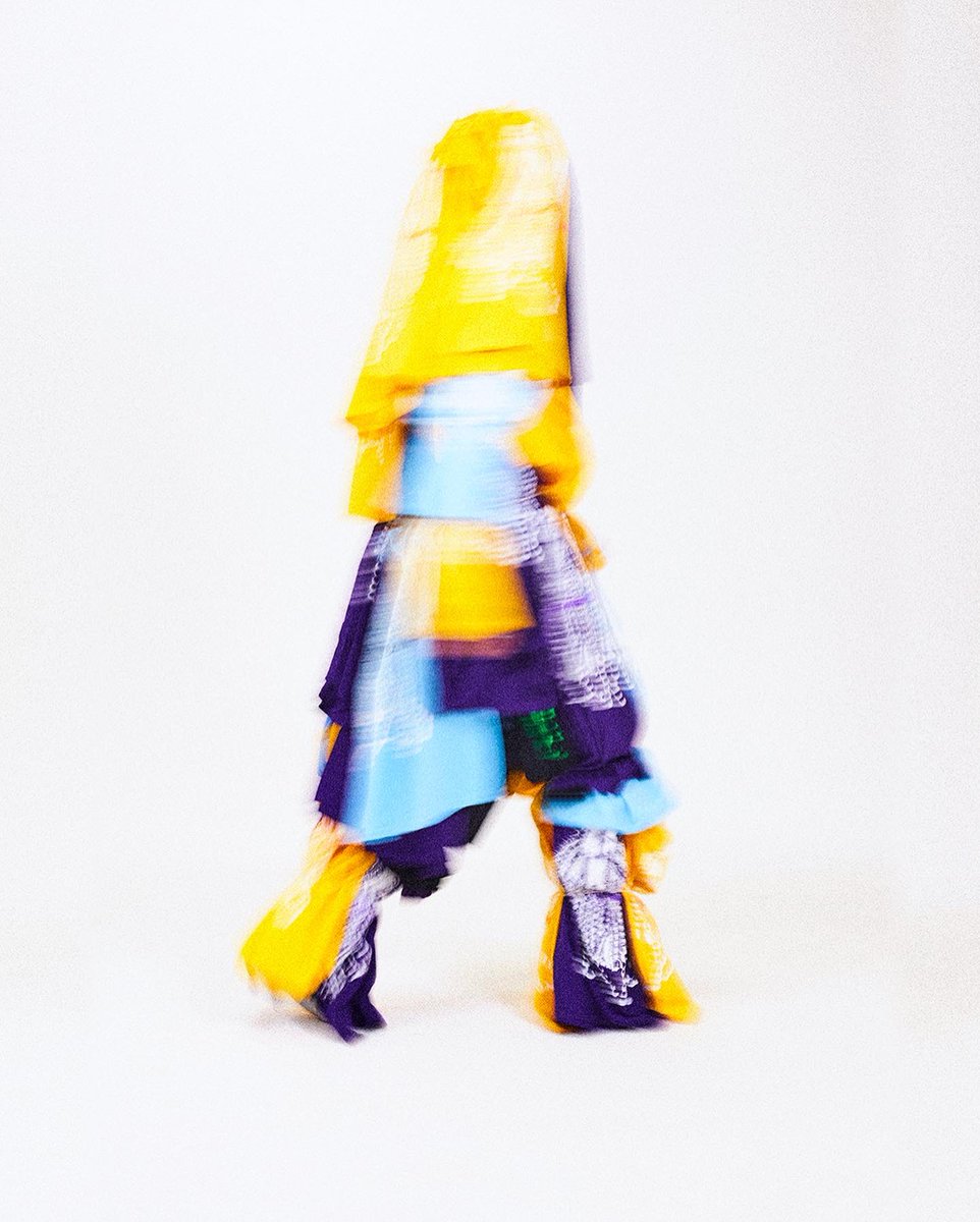 Ve2la's tweet image. 