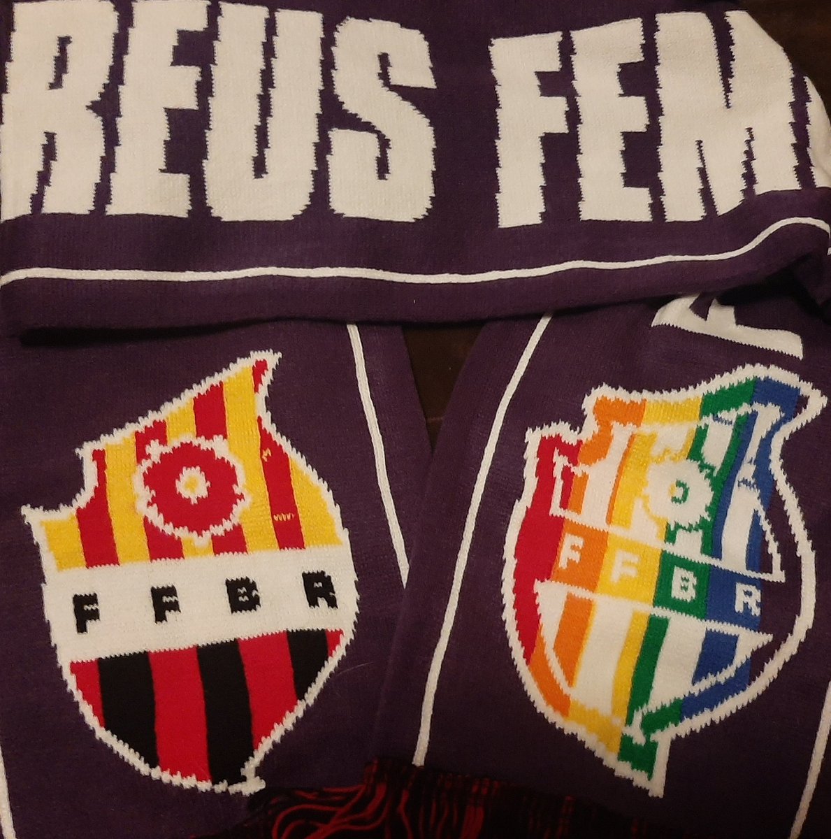 Jordi Romagosa i Riera 🧅 (@jordiromagosa) on Twitter photo Avui el <a href="/ReusFem/">Reus Femení</a> aconsegueix un molt merescut ascens a Preferent #futfem.
Un projecte amb molta feina darrera. Un club que vol volar als amb els peus a terra.
Felicitats <a href="/xaviguix/">Xavier Guix</a>. A per totes aquesta temporada! Avui el <a href="/ReusFem/">Reus Femení</a> aconsegueix un molt merescut ascens a Preferent #futfem.
Un projecte amb molta feina darrera. Un club que vol volar als amb els peus a terra.
Felicitats <a href="/xaviguix/">Xavier Guix</a>. A per totes aquesta temporada!